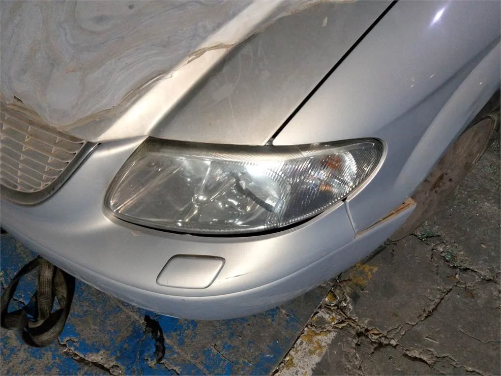 Foto de FARO IZQUIERDO CHRYSLER VOYAGER (RG)