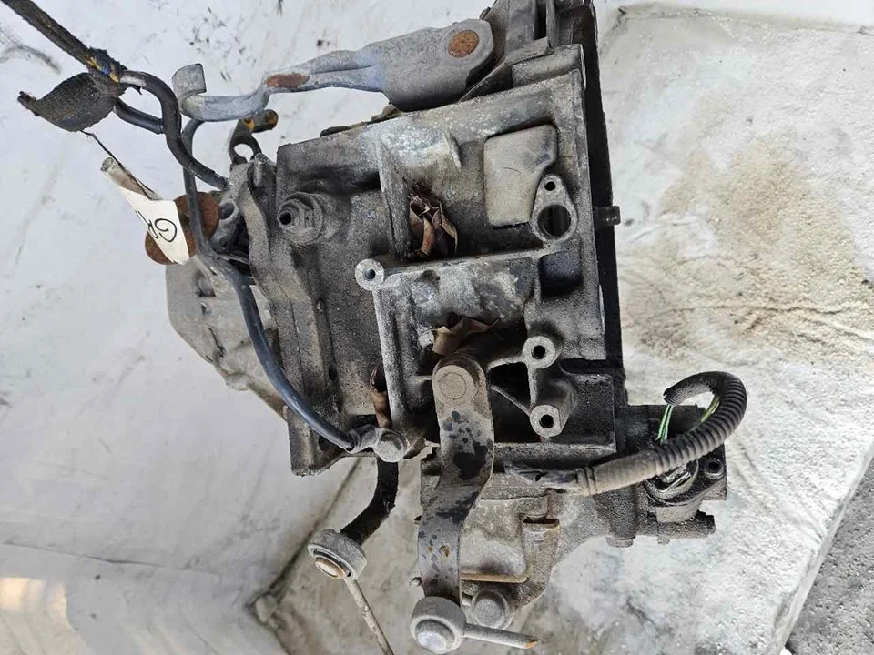 Foto de CAJA CAMBIOS CITROEN BERLINGO 1.9 Diesel (69 CV / 51 KW) referencia 20TA74