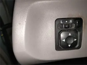 Foto de MANDO RETROVISOR MITSUBISHI GRANDIS (NA0W)