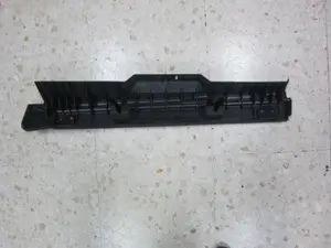 Foto de NO IDENTIFICADO PORSCHE MACAN (95BA) referencia 8R0861828 foto 2