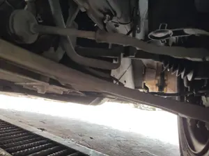 Foto de BRAZO SUSPENSION DELANTERO DERECHO OPEL VIVARO FURGÓN/COMBI 2.0 16V CDTI (114 CV / 84 KW)