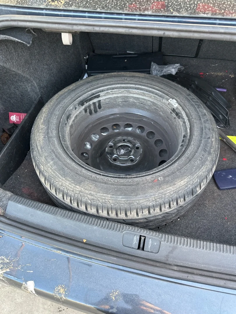 Foto de RUEDA DE REPUESTO VOLKSWAGEN PASSAT BERLINA (3C2) 2.0 TDI (140 CV / 103 KW)