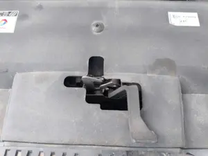 Foto de CERRADURA CAPO PEUGEOT 407 SW 2.0 16V HDi FAP CAT (RHR / DW10BTED4) (136 CV / 100 KW)