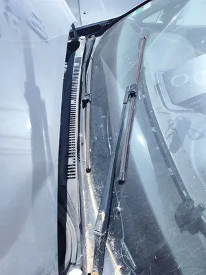 Foto de ARTICULACION LIMPIA DELANTERA VOLKSWAGEN TOURAN (1T1) 1.9 TDI (105 CV / 77 KW)