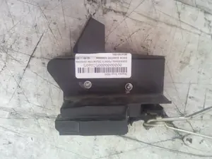 Foto de CERRADURA PUERTA DELANTERA DERECHA DACIA SANDERO 1.2 16V CAT (75 CV / 55 KW) referencia 805026618RC