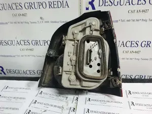 Foto de PILOTO TRASERO IZQUIERDO VOLKSWAGEN POLO IV (9N1) referencia 6Q6945095B foto 3