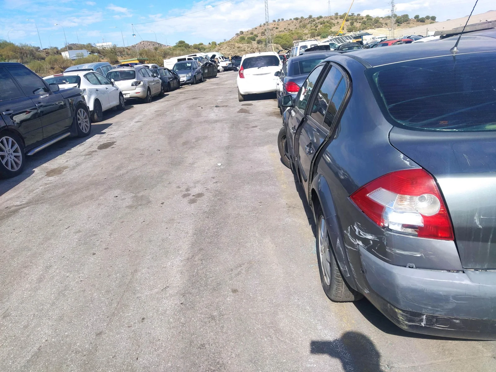 Foto de TAPA EXTERIOR COMBUSTIBLE RENAULT MEGANE II CLASSIC BERLINA 1.5 dCi Diesel (101 CV / 74 KW) referencia 8200142095