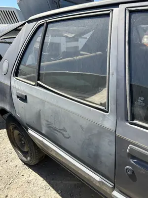 Foto de PUERTA TRASERA DERECHA PEUGEOT 309 1.6  (88 CV / 65 KW)