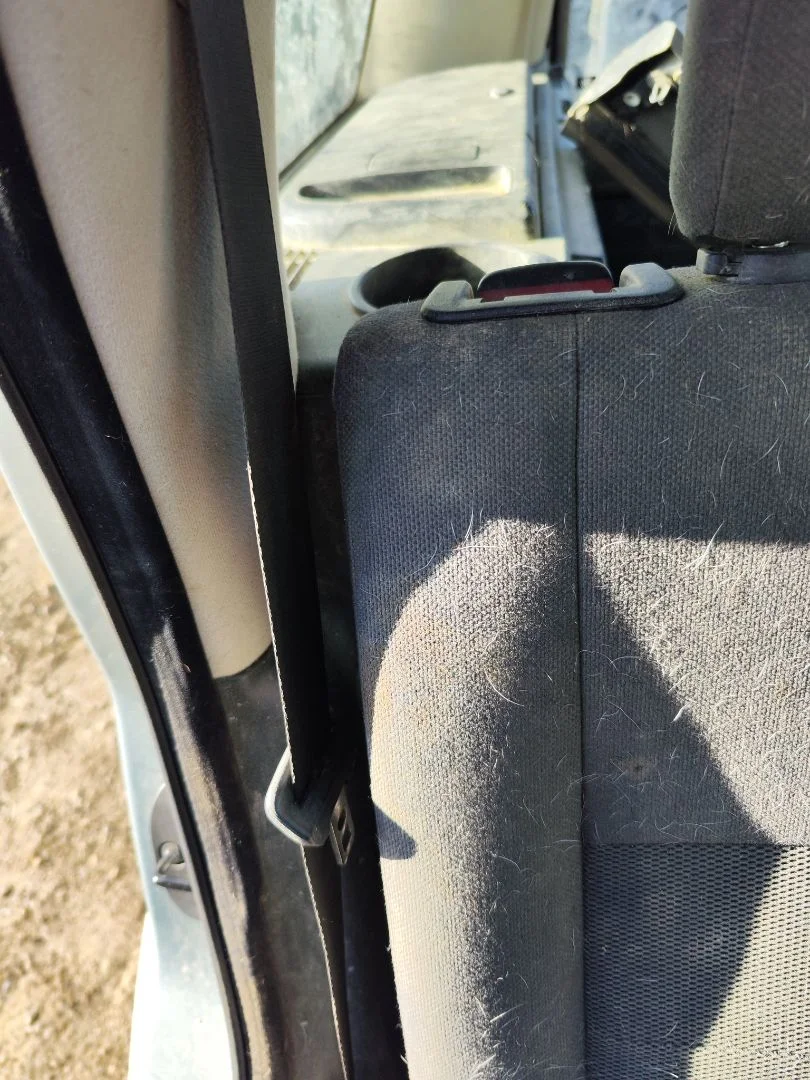 Foto de CINTURON SEGURIDAD TRASERO DERECHO LAND ROVER DISCOVERY 2.7 Td V6 CAT (190 CV / 140 KW)