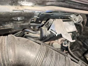 Foto de VALVULA AIRE ADICIONAL VOLKSWAGEN PASSAT BERLINA (3C2) 2.0 TDI (140 CV / 103 KW) referencia 03G145209D