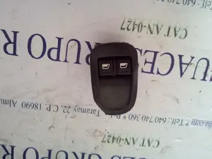 Foto de MANDO ELEVALUNAS DELANTERO IZQUIERDO PEUGEOT 306 3/5 PT. / 4 PT. (S2) 1.9 Diesel (69 CV / 51 KW) foto 1
