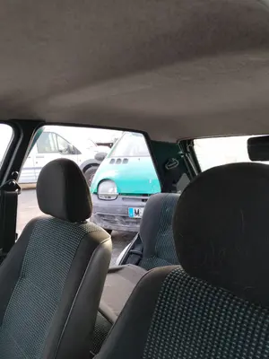 Foto de TECHO INTERIOR PEUGEOT 106 (S2) 1.1  (60 CV / 44 KW)