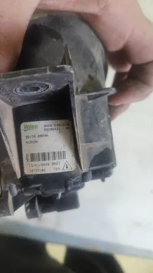 Foto de FARO ANTINIEBLA DERECHO NISSAN QASHQAI (J10) 2.0 16V CAT (141 CV / 104 KW) referencia 8920642 foto 3