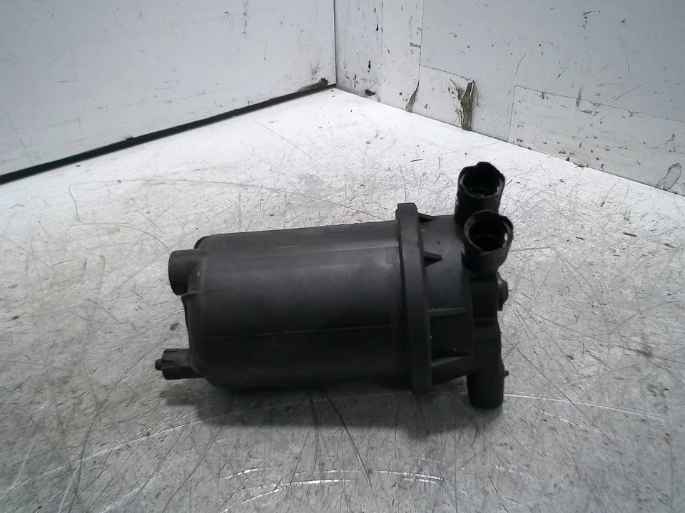 Foto de FILTRO GASOIL OPEL MERIVA 1.7 16V DTI CAT (Y 17 DT / LR6) (75 CV / 55 KW) referencia 93321837