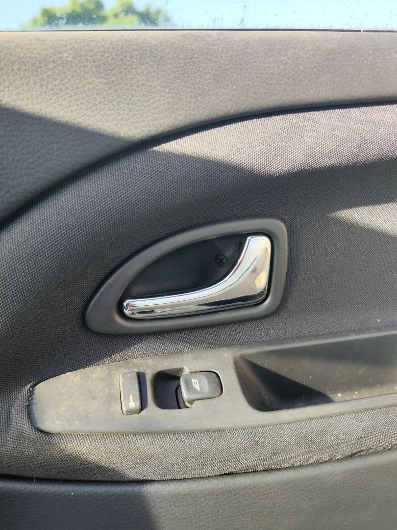 Foto de MANETA INTERIOR DELANTERA DERECHA VOLVO S40 BERLINA 1.9 Diesel CAT (116 CV / 85 KW) referencia 30632696