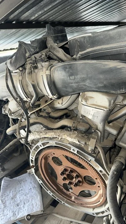 Foto de MOTOR COMPLETO MERCEDES-BENZ CL (BM 215) COUPE referencia 137970