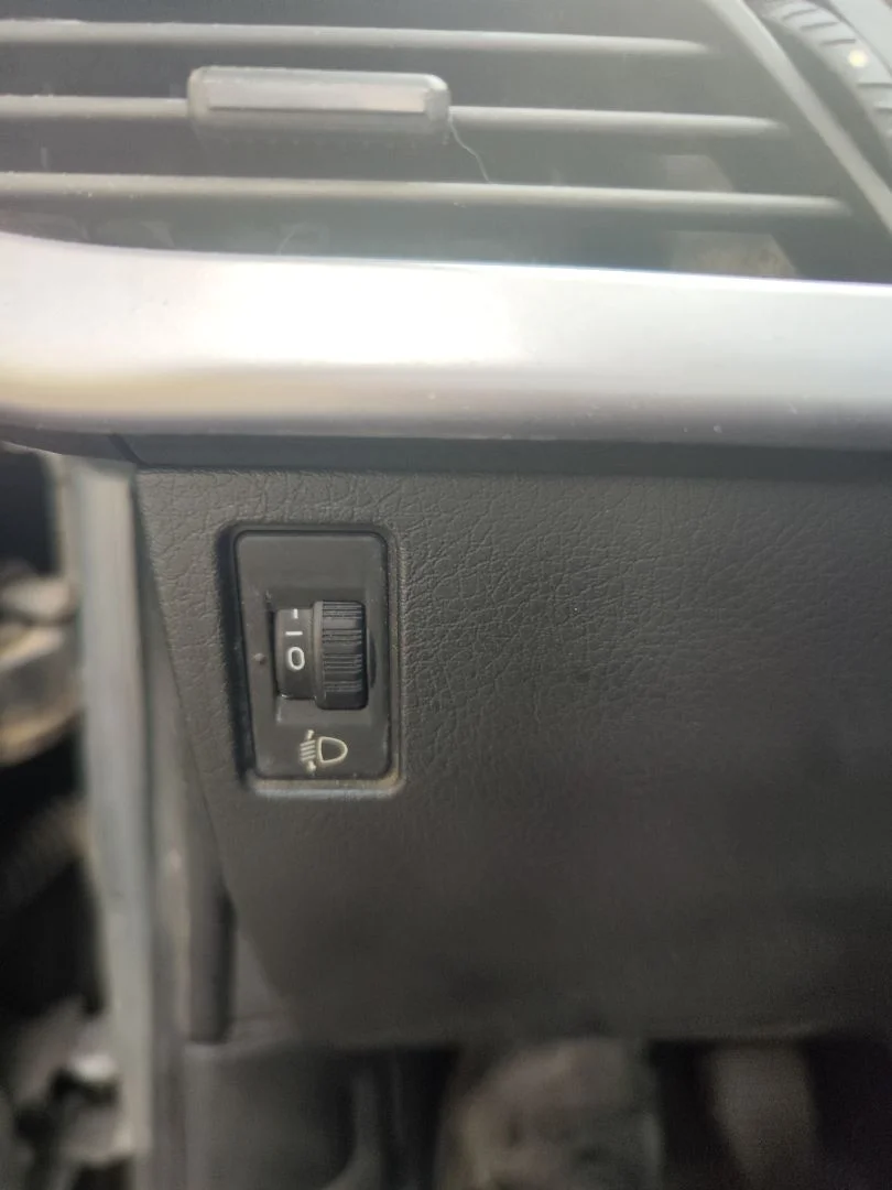 Foto de INTERRUPTOR PEUGEOT 207 CC CABRIO-COUPÉ 1.6 16V (120 CV / 88 KW)