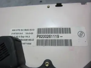Foto de CUADRO INSTRUMENTOS RENAULT CLIO II FASE II (B/CB0) 1.2 (58 CV / 43 KW) referencia 8200261119 foto 4