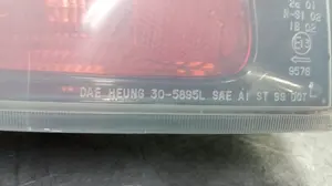 Foto de PILOTO TRASERO IZQUIERDO DAEWOO LANOS referencia 305895L foto 5