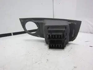 Foto de MANDO ELEVALUNAS DELANTERO IZQUIERDO RENAULT MEGANE I FASE 2 COUPE (DA...) 1.6 (107 CV / 79 KW) referencia 429998K foto 4