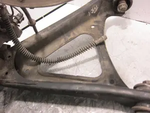 Foto de BRAZO SUSPENSION INFERIOR TRASERO IZQUIERDO PORSCHE CAYENNE (TIPO 92A) referencia 7P5505351