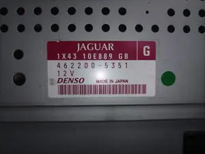 Foto de SISTEMA AUDIO / RADIO CD JAGUAR X-TYPE 2.0 Diesel CAT (131 CV / 96 KW) referencia 4X4318B876 foto 4