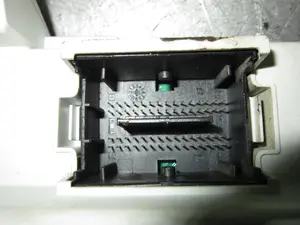 Foto de CAJA RELES / FUSIBLES FIAT 500L (330) 1.3 16V JTD CAT (84 CV / 62 KW) referencia 52054908 foto 8