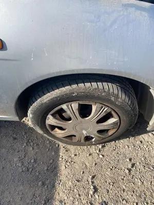 Foto de JUEGO LLANTAS NISSAN ALMERA (N15) 2.0 Diesel (75 CV / 55 KW) foto 4