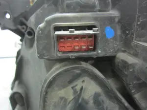 Foto de FARO DERECHO OPEL VECTRA C BERLINA 2.0 DTI (101 CV / 74 KW) referencia 15588800 foto 5