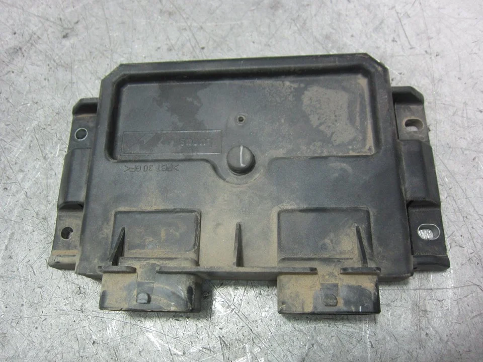 Foto de CENTRALITA MOTOR UCE PEUGEOT PARTNER (S2) 1.9 Diesel (69 CV / 51 KW) referencia 9650360480