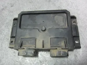 Foto de CENTRALITA MOTOR UCE PEUGEOT PARTNER (S2) 1.9 Diesel (69 CV / 51 KW) referencia 9650360480