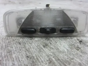 Foto de LUZ INTERIOR FORD FOCUS BERLINA (CAK) 1.8 TDDI Turbodiesel CAT (90 CV / 66 KW) referencia 150547