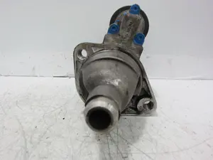 Foto de MOTOR ARRANQUE AUDI ALLROAD QUATTRO QUATTRO (4B5) 2.5 V6 24V TDI (180 CV / 132 KW) referencia 059911023H foto 4