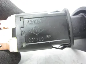 Foto de WARNING RENAULT MEGANE I FASE 2 COUPE (DA...) 1.6 (107 CV / 79 KW) referencia 231348 foto 2