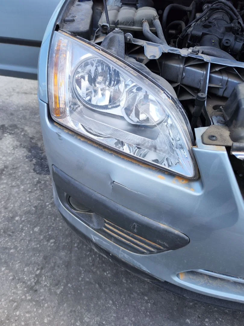 Foto de FARO DERECHO FORD FOCUS BERLINA (CAP) 1.6 TDCi CAT (90 CV / 66 KW) referencia 1480979