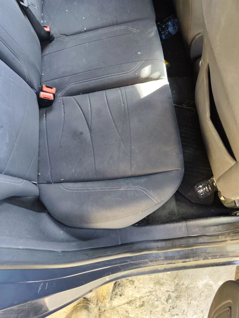 Foto de ASIENTOS TRASEROS FORD FIESTA (CNN) 1.5 TDCi CAT (75 CV / 55 KW) referencia 1885226