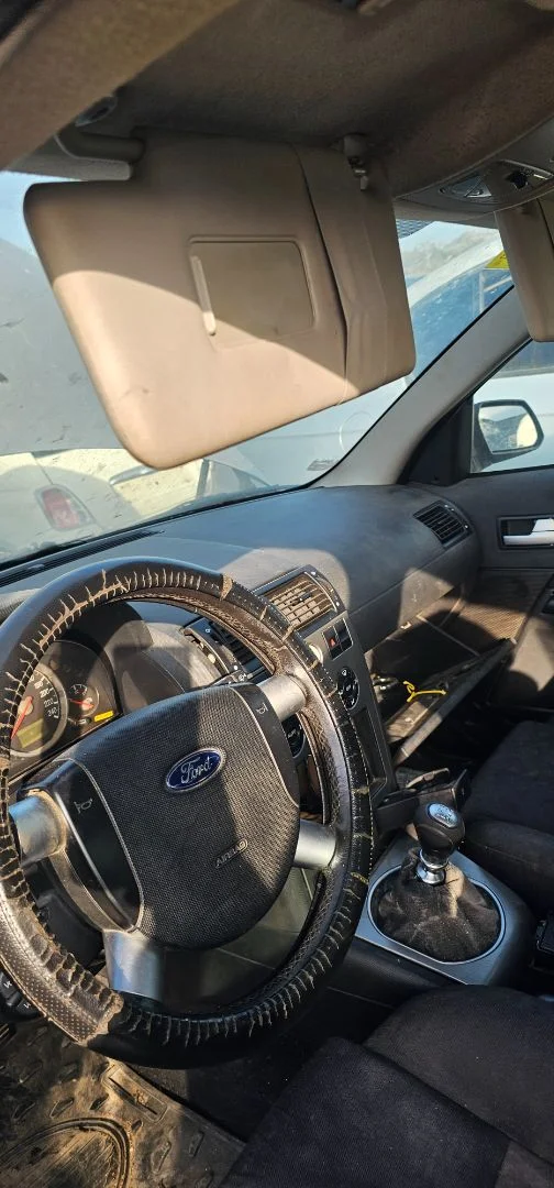 Foto de PARASOL IZQUIERDO FORD MONDEO BERLINA (GE) 2.0 16V DI TD CAT (116 CV / 85 KW)