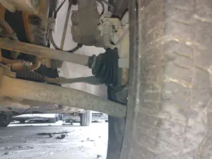 Foto de BRAZO SUSPENSION DELANTERO IZQUIERDO VOLKSWAGEN T5 TRANSPORTER FURGÓN/COMBI (7H) 1.9 TDI CAT (AXB) (105 CV / 77 KW)