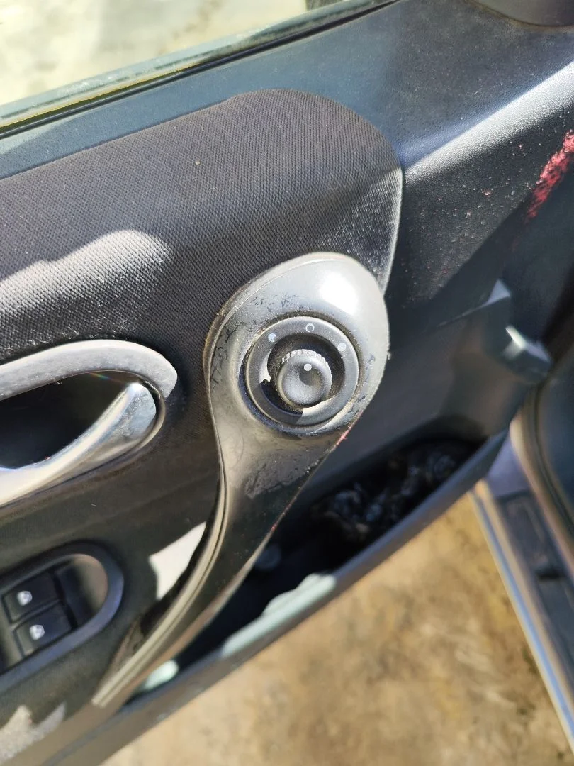Foto de MANDO RETROVISOR RENAULT MEGANE II BERLINA 5P 1.5 dCi Diesel (101 CV / 74 KW)