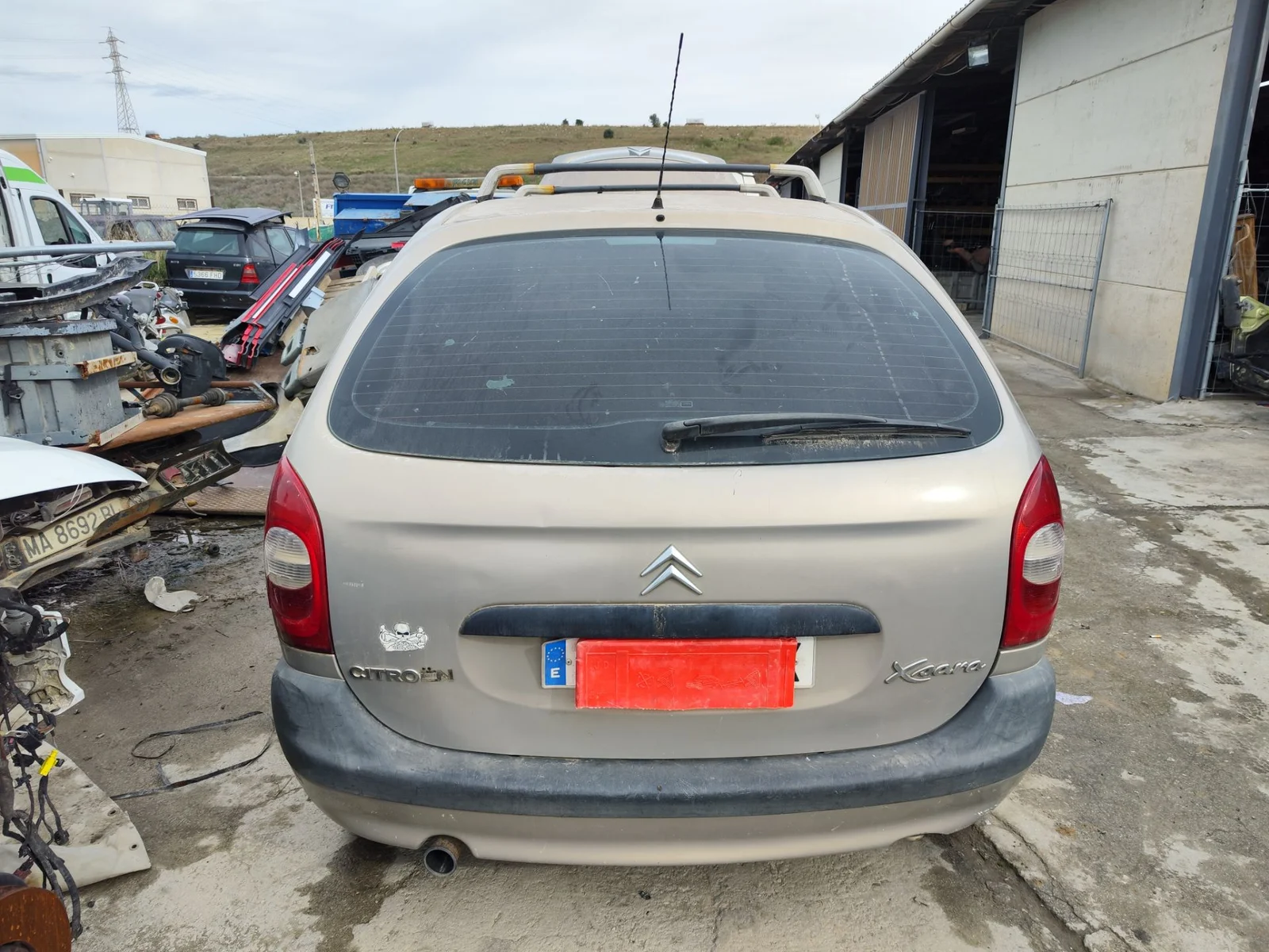 Foto de PORTON TRASERO CITROEN XSARA PICASSO 2.0 HDi CAT (RHY / DW10TD) (90 CV / 66 KW)