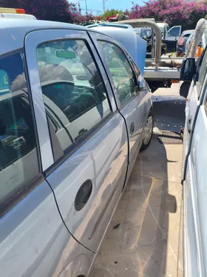 Foto de PUERTA TRASERA DERECHA OPEL MERIVA 1.7 16V DTI CAT (Y 17 DT / LR6) (75 CV / 55 KW) referencia 13149682