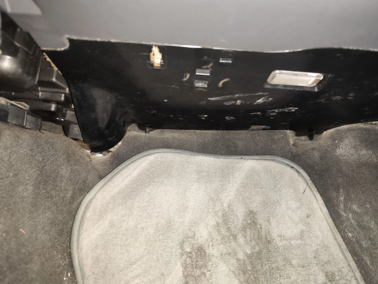 Foto de VENTILADOR CALEFACCION AUDI A6 BERLINA (4B2) 2.5 V6 24V TDI (150 CV / 110 KW)