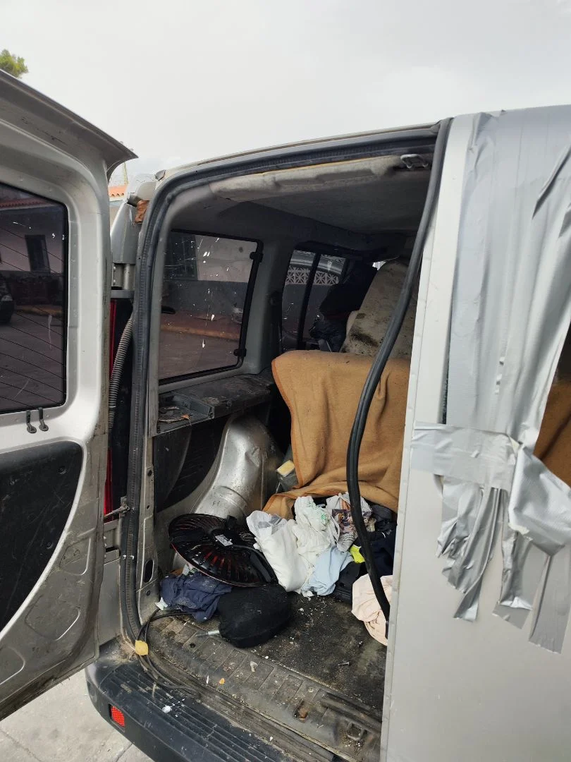 Foto de GOMAS CONTORNO PUERTA FIAT I DOBLÒ (119) 1.9 JTD CAT (105 CV / 77 KW)