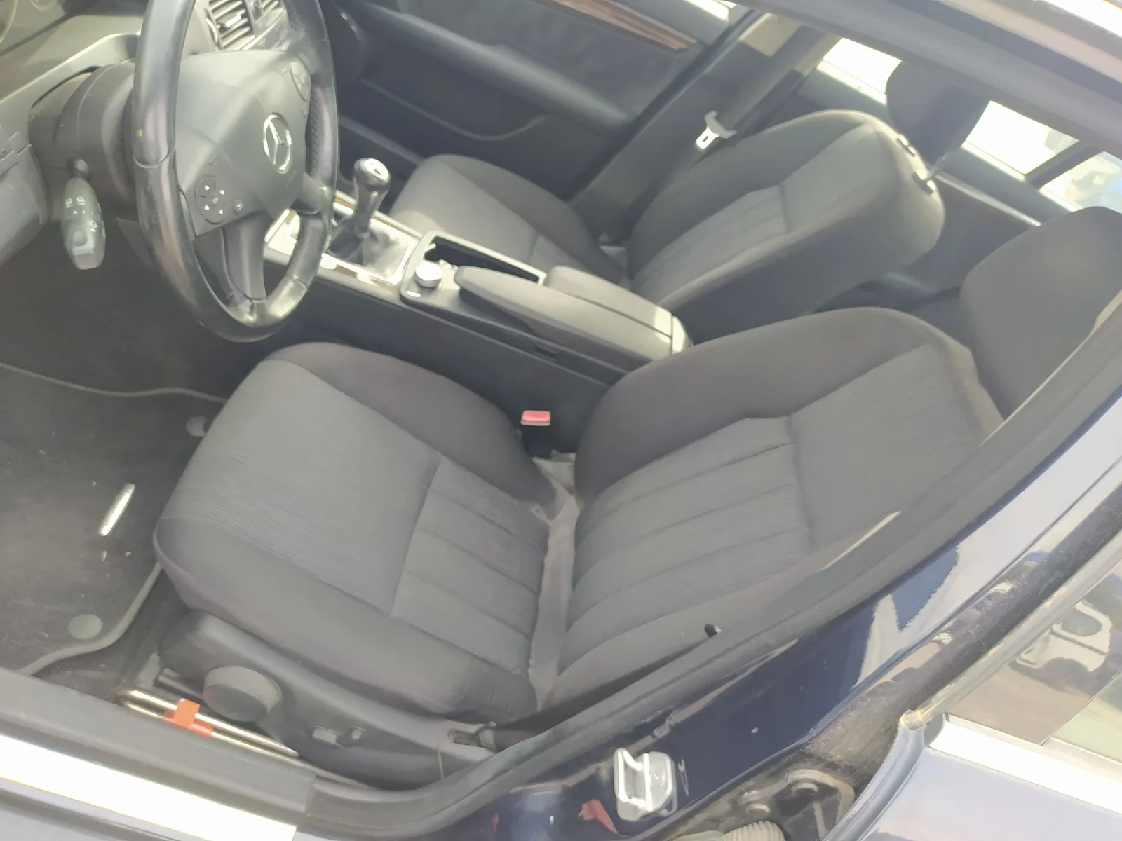 Foto de ASIENTO DELANTERO IZQUIERDO MERCEDES-BENZ CLASE C (BM 204) BERLINA 2.2 CDI CAT (170 CV / 125 KW)