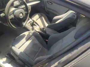 Foto de ENGANCHE CINTURON DELANTERO DERECHO BMW SERIE 1 BERLINA (E81/E87) 2.0 16V Diesel (163 CV / 120 KW)