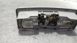 Foto de LUZ INTERIOR MITSUBISHI GALANT BERLINA (E50) 2.5 V6 CAT (170 CV / 125 KW) referencia MR763201 foto 2