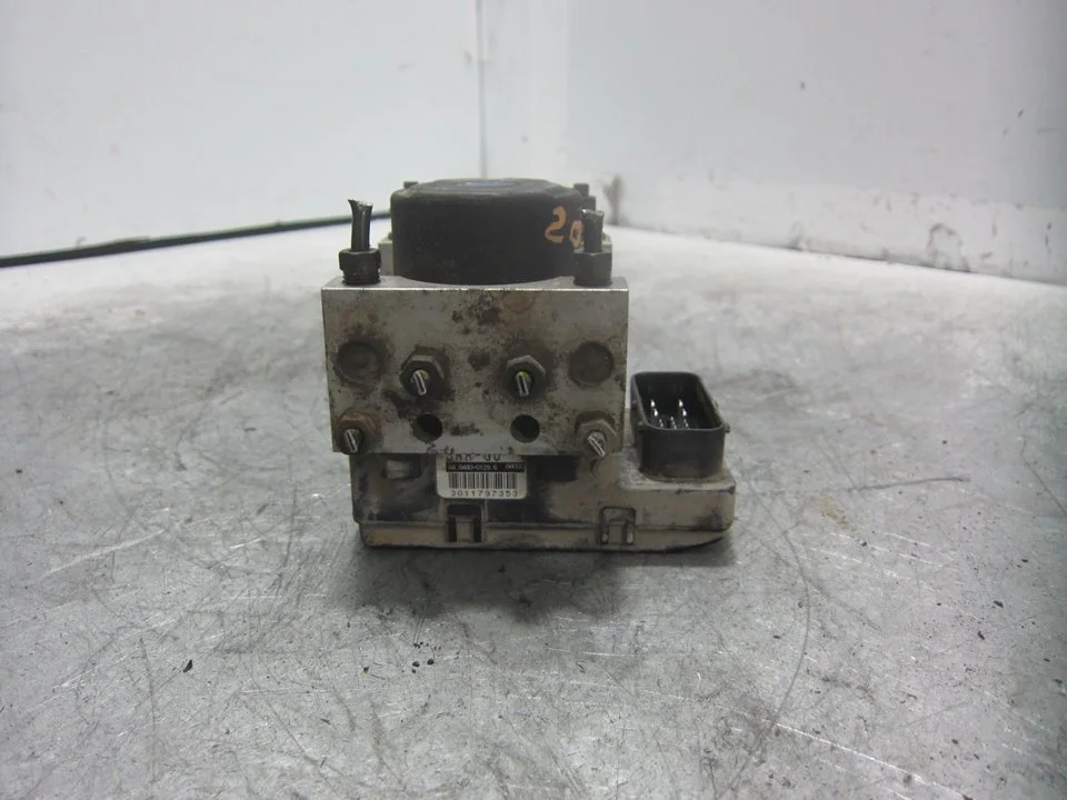 Foto de ABS HONDA JAZZ (GD1/5) 1.4 DSi CAT (83 CV / 61 KW) referencia A4044001296