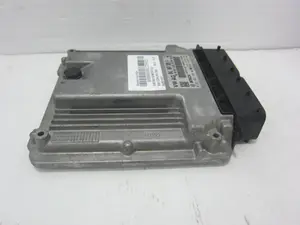 Foto de CENTRALITA MOTOR UCE SEAT LEON (5F1) referencia 04L907309P foto 6