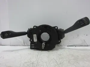 Foto de MANDO MULTIFUNCION BMW SERIE 3 BERLINA (E46) 2.0 16V Diesel CAT (136 CV / 100 KW) referencia 01204000