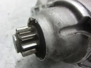 Foto de MOTOR ARRANQUE SEAT IBIZA (6L1) 1.4 16V (86 CV / 63 KW) referencia 0001120406 foto 2